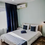 Bo's Place 3* Άγιος Κωνσταντίνος και Ελένη