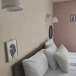 Ξενοδοχείο Bo's Place Άγιος Κωνσταντίνος και Ελένη