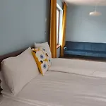 Bo's Place 3*