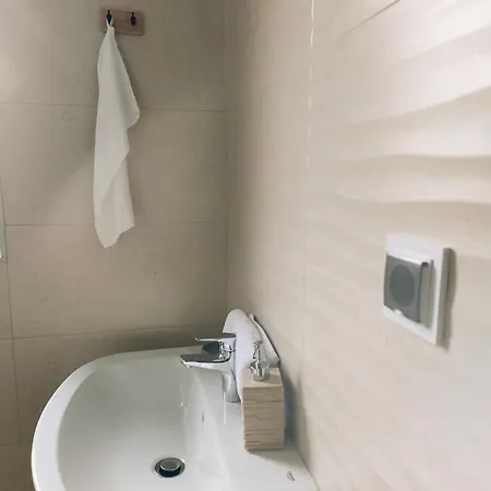 Hotel Bo's Place 3*