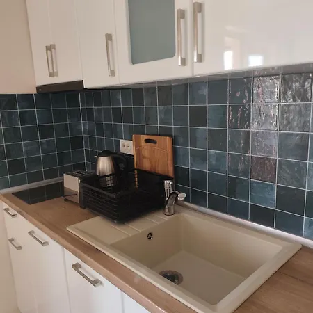 Bo's Place Hotel Saints Constantine and Helena