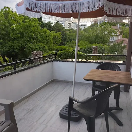 Bo's Place Szálloda 3*