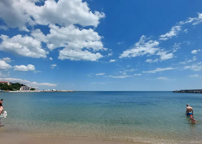 Bo's Place Святые Константин и Елена