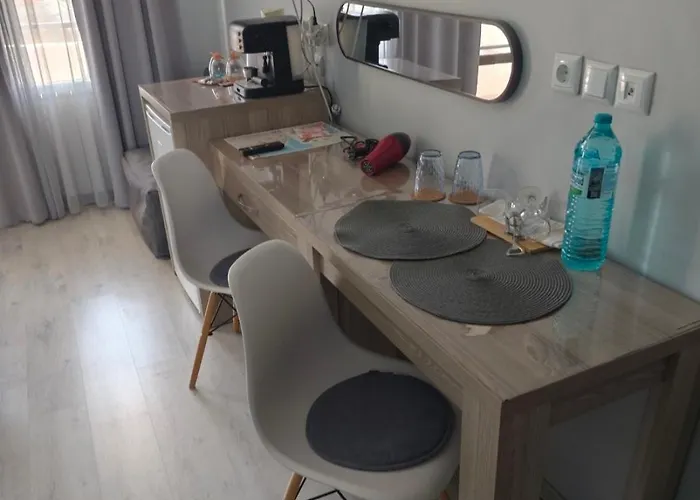 Отель Bo's Place Святые Константин и Елена