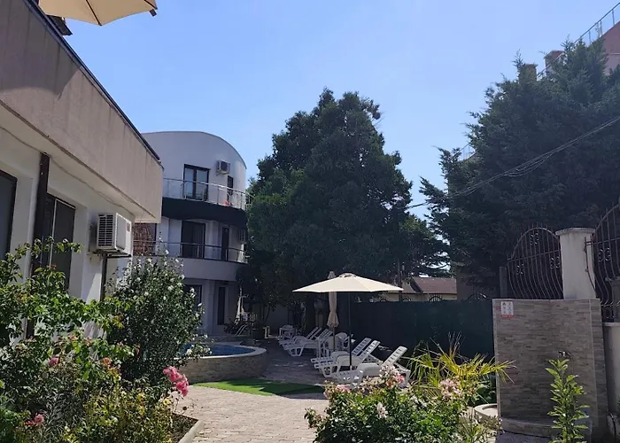 Bo's Place Отель 3*