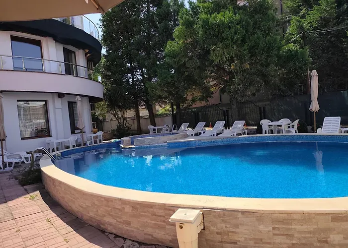 Bo's Place Святые Константин и Елена